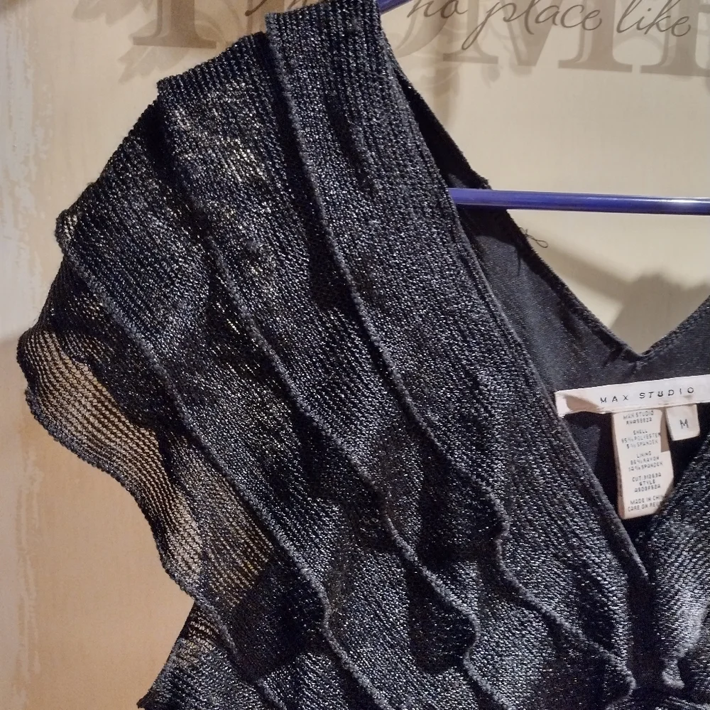 Dress - Picture 2 of 7